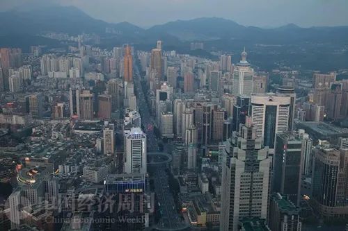 深圳房价近1年上涨20% 专家:要防范传导至其它一二线城市
