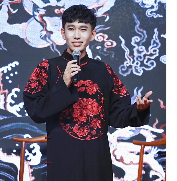 喜笑会喜迎庚子开箱班主赵立同收十一位喜字科弟子