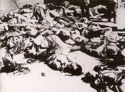 日军街头肆意屠杀在中国人身上做人体冻伤实验抢夺文物变成惨绝人寰的