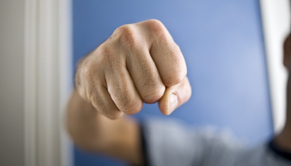 #界面新闻#滴滴司机劝告乘客系安全带反被打 滴滴网约车CEO付强回应界面新闻2020-08-18 16:38:280阅