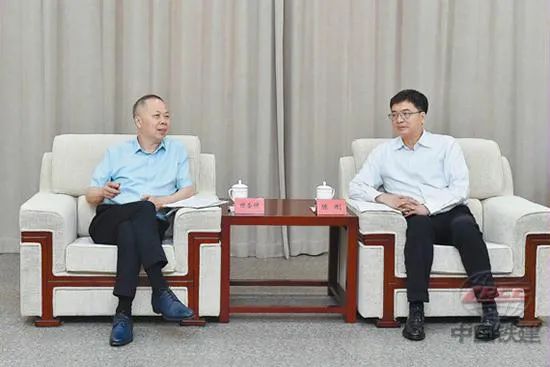 中铁建董事长意外坠亡 万亿巨头痛失掌舵人