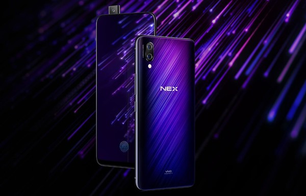 CNMO@手机为何越来越喜欢秀背影?背后凸显的是行业的成熟CNMO2020-08-19 08:20:290阅