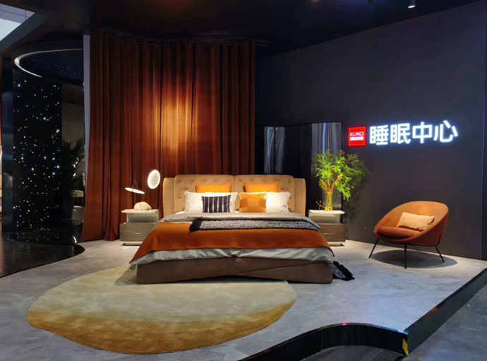 顾家家居演绎“点睛”空间美学 人居设计产品亮相深圳家具展_手机新浪网