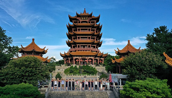 武汉旅游业趋火,一起来算算"免票游"背后大账