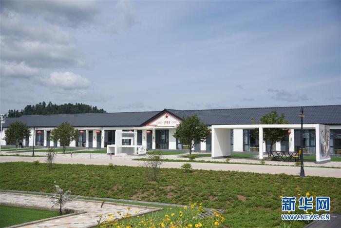 这是8月13日拍摄的黑龙江省伊春市丰林县自在香里山水田园综合体内的