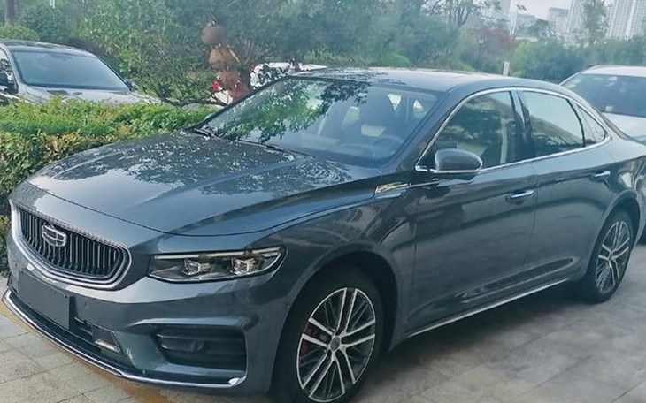 吉利PREFACE无伪实车亮相 轴距2.8米 搭沃尔沃发动机