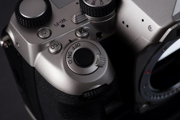 「CNMO」宾得K-1 Mark II全画幅单反银色款上市！限量1000台CNMO2020-08-28 07:01:520阅