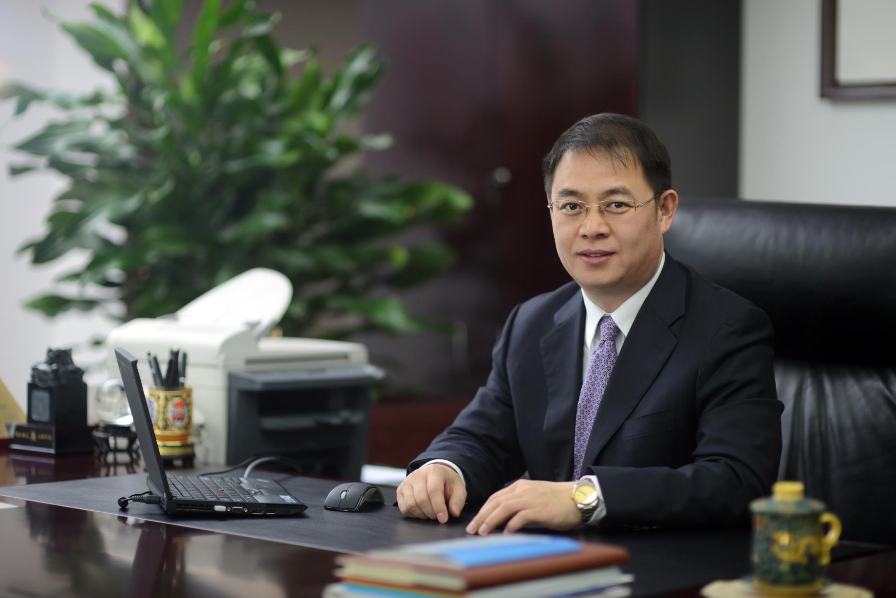 财联社对话中泰证券总裁毕玉国实施五大战略综合金融服务商战略排首位