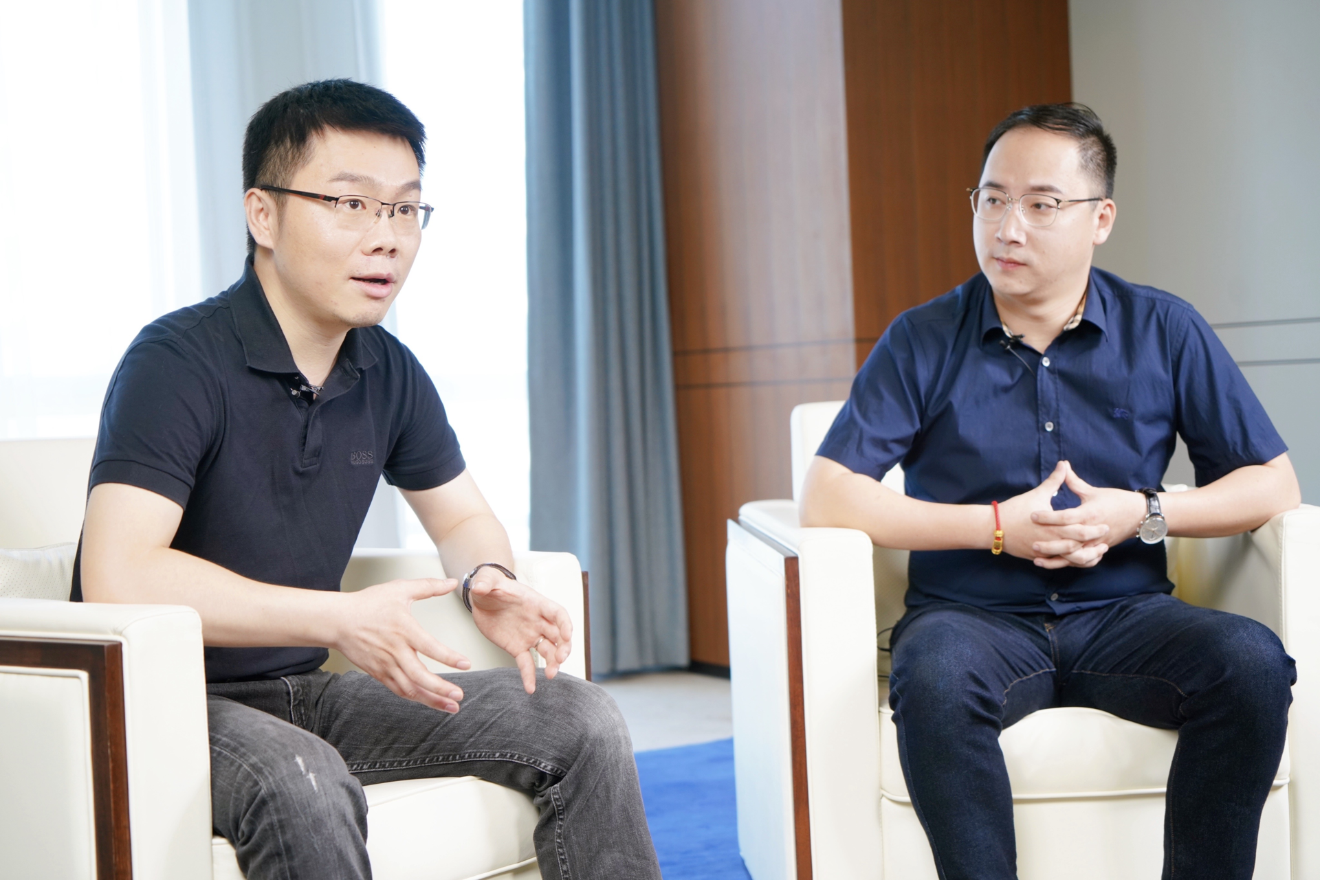 (巨量对话采访现场)