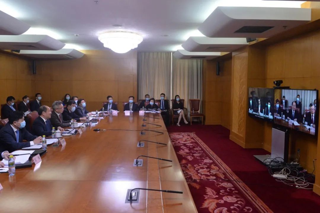 支持香港全面参与和助力“一带一路”建设联席会议第三次会议召开