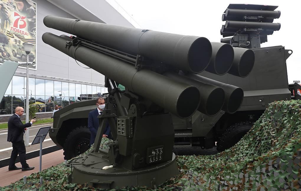 “军队-2020”军事技术论坛上展示的“赫尔墨斯”导弹发射装置