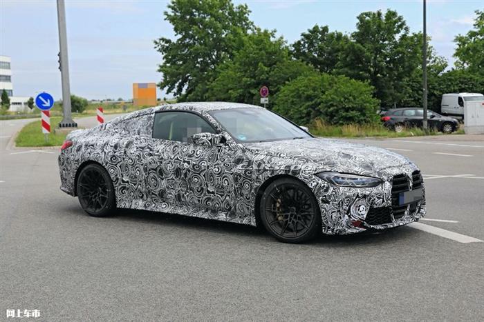宝马全新M4谍照曝光！搭3.0T增压+四驱