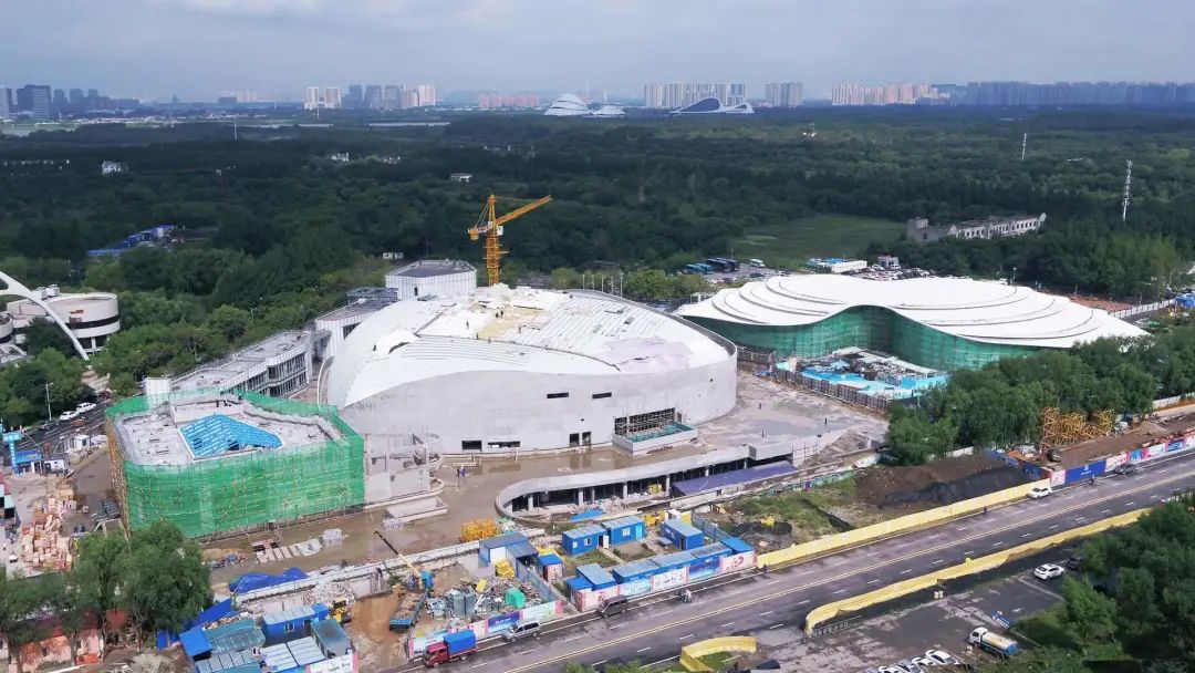 又美又飒!哈尔滨极地馆二期主体建筑封顶