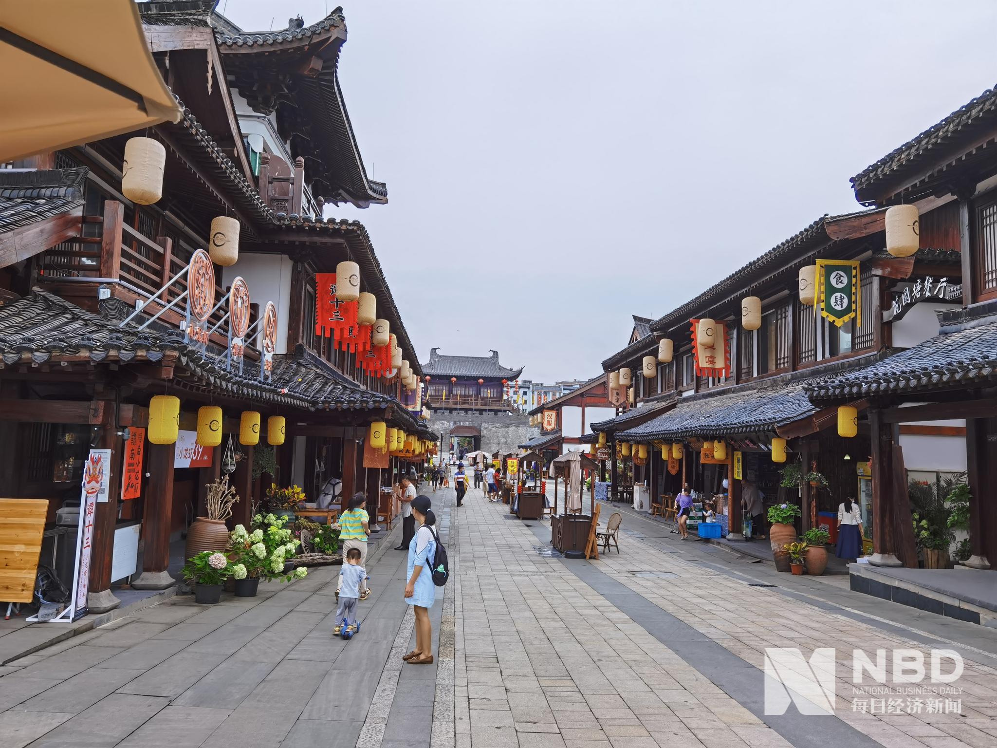江南宋城历史文化旅游区街景图片来源:每经记者 于垚峰 摄