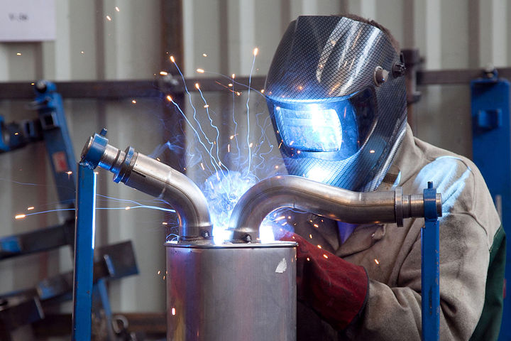 法国第二季度工业生产下滑17.1%  6月延续复苏势头