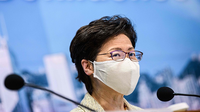 林郑月娥批“黑医护”组织抹黑普检：请有关团体“回头是岸”