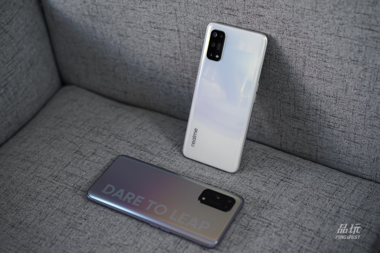 realme 真我x7系列正式发布 1799元起