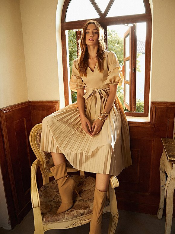 SHEIN 2020年8月上新女装。图片来源:SHEIN官网