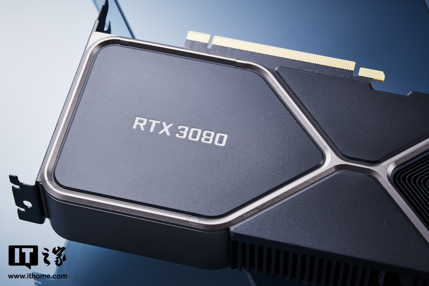 【it之家开箱】英伟达 rtx 3080 公版图赏
