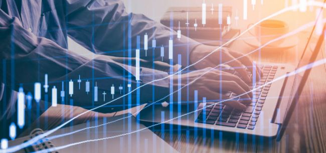 成长股驶入调整期 部分基金经理提前“锁仓”保业绩