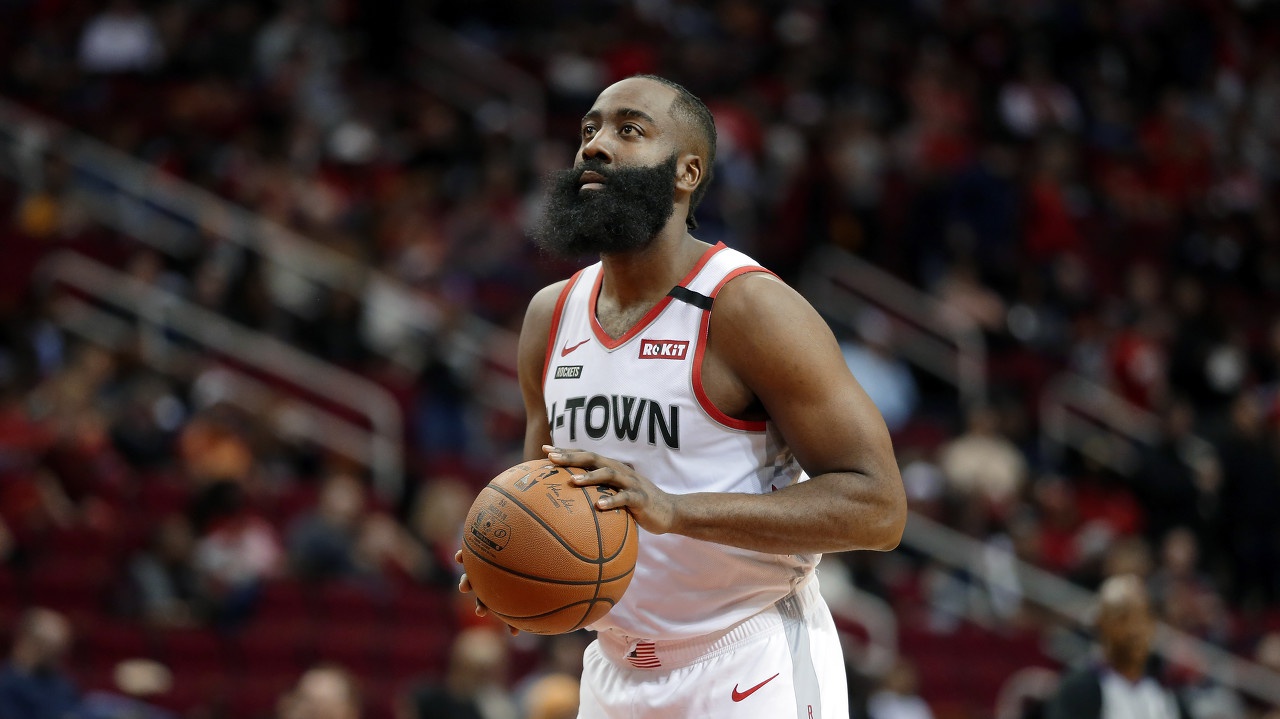 重温哈登NBA比赛录像感受顶级后卫的持球创造力