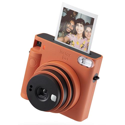 富士胶片公司发布Instax Square SQ1即时照片相机 