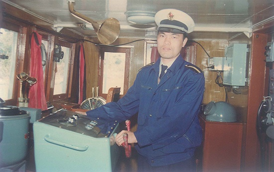 从农村工作指导员到扶贫联络员一名退伍海军军人的坚守与奉献