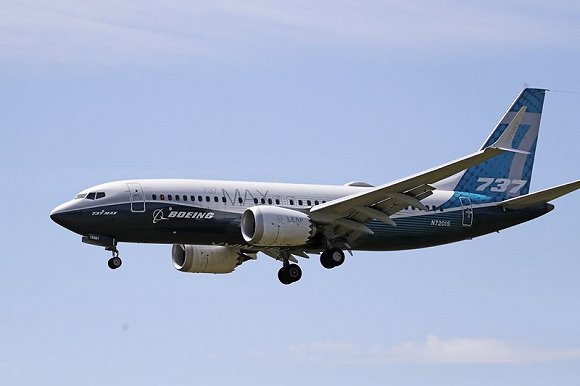 △2020年6月，737 MAX客机进行飞行测试 来源：美联社