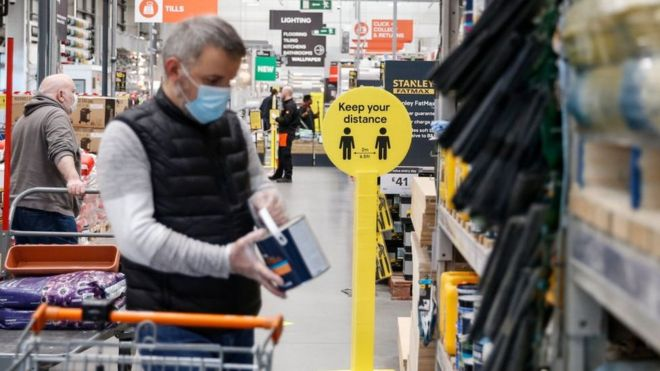 英国零售量连续第四个月保持增长