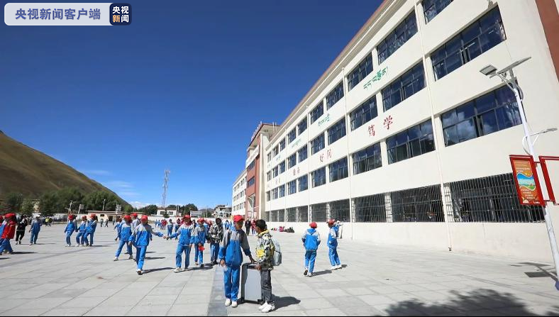 南京市第九批对口支援墨竹工卡县工作组副组长 陈亮