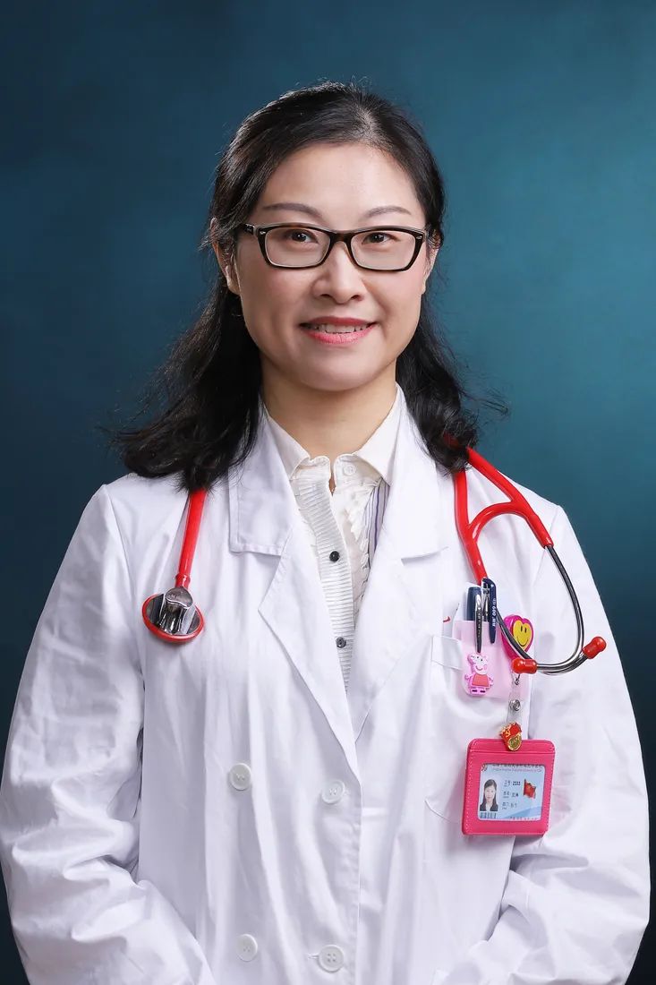 仁心凭师道 妙手济苍生上海市名中医林钟香工作室成员.