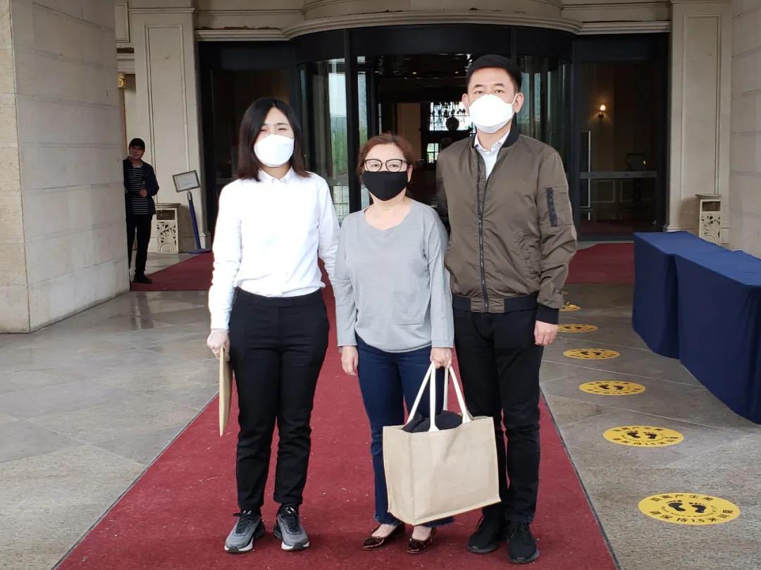 “红通人员”程宣从境外回国投案：外逃22年