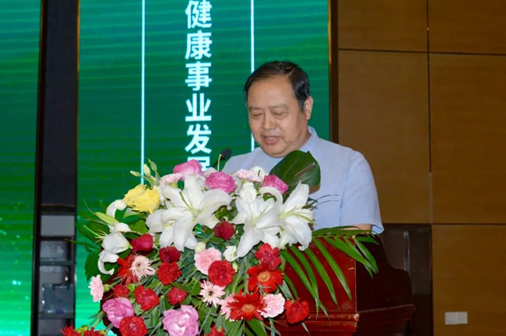 　中国绿色食品发展中心副主任刘平讲话