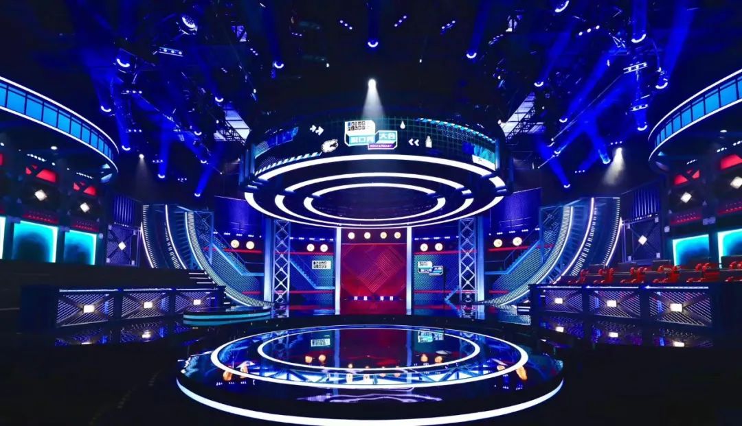 笑果文化ceo贺晓曦脱口秀大会是我们公司团建