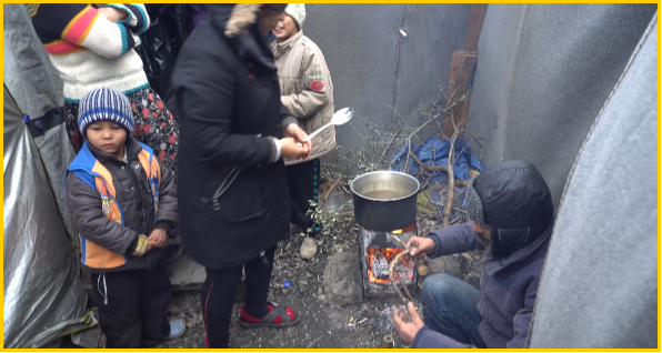 △总台记者独家探访希腊莱斯沃斯岛莫利亚难民营