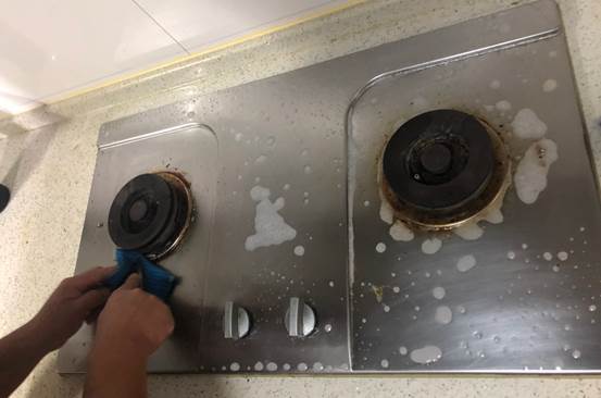 定期深度清洗油烟机照片记录全过程