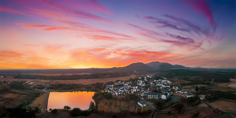 走向我们的小康生活江苏溧阳上兴镇护得青山好财源滚滚来