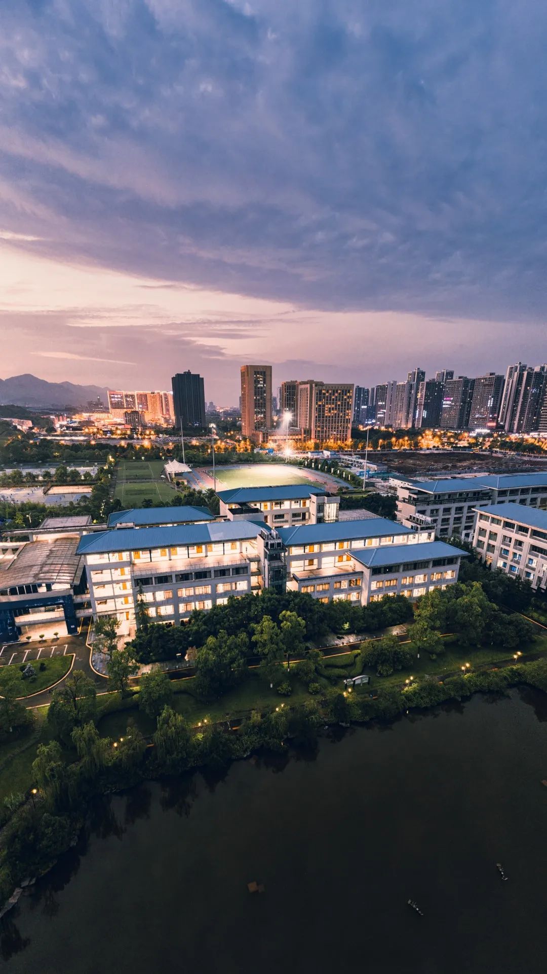 换个角度看重大