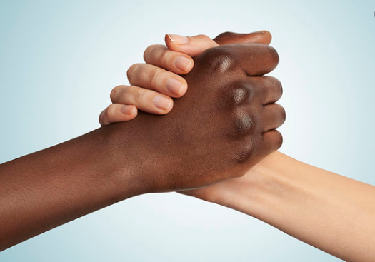 掰手指咔咔响是怎么回事经常掰会得关节炎看完再也不敢了