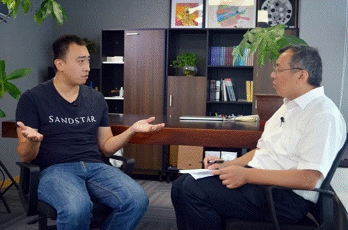 视达创始人、CEO吴一黎(左)