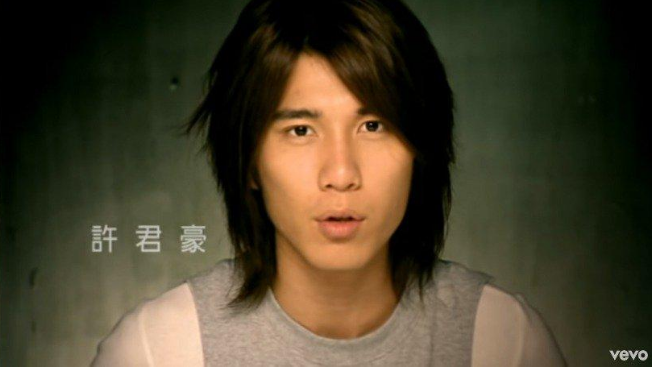 还记得台湾的可米小子吗主唱现在成都当牙医