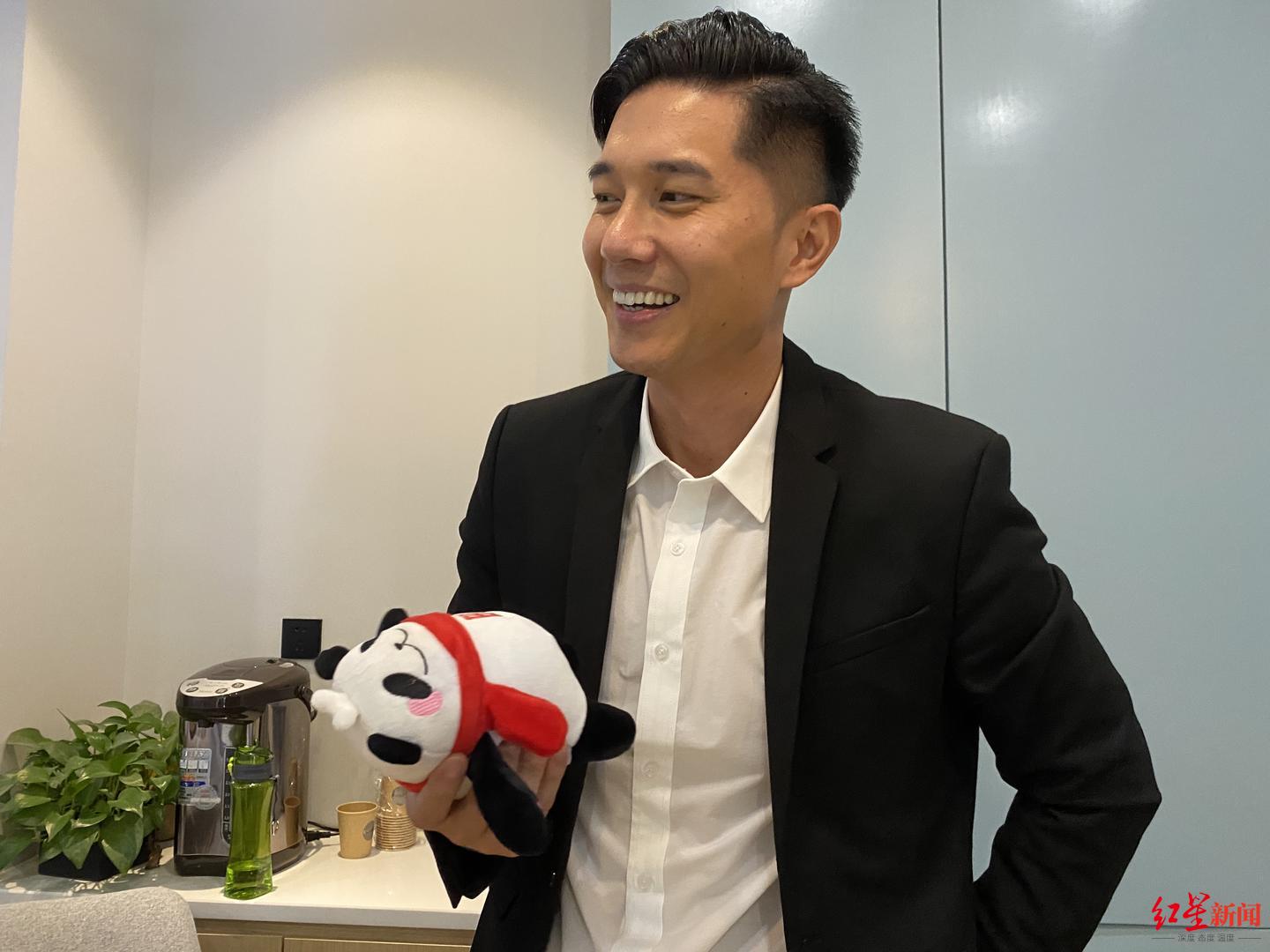 从偶像歌手到网红牙医许君豪热度过去我仍是医生