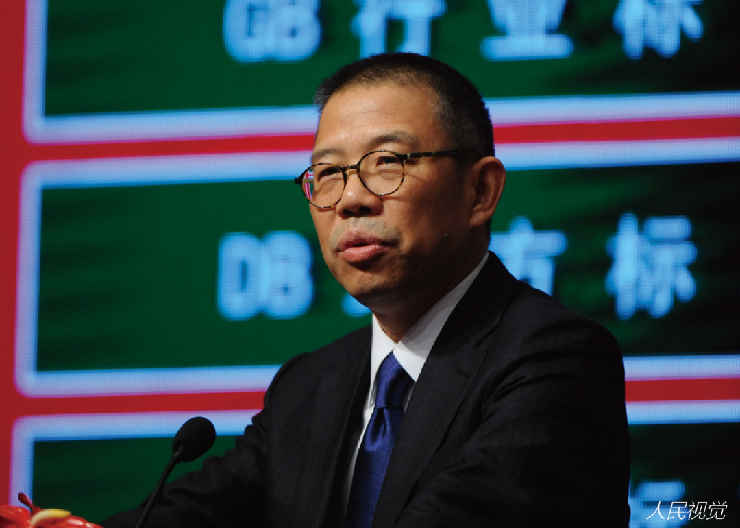 一直拒绝上市的农夫山泉今天上市了 “一瓶水”换来一个首富