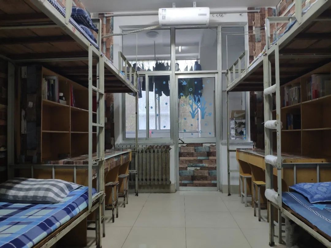 朝夕相伴的舍友在寝室这个温馨的"小窝"里静雅之居,温暖你我来源:济南