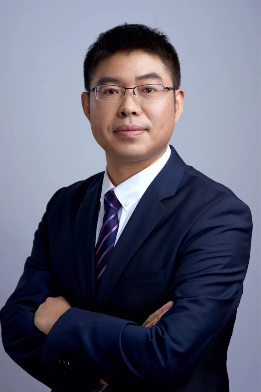 银华基金薄官辉:无名基金经理的苦与乐 尽量做到每笔买入都不亏钱