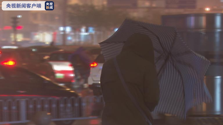 天津迎来大风雷阵雨天气 阵风达10级