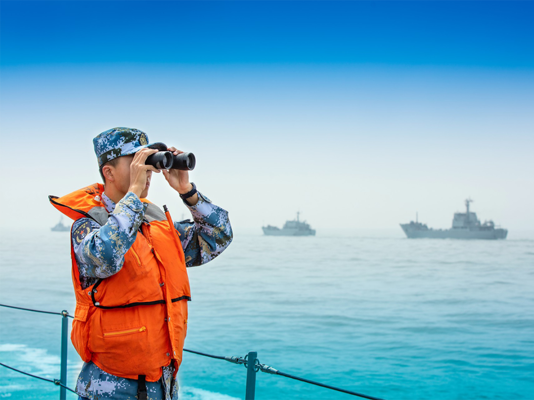 想走近海军小哥哥小姐姐的心吗?你需要这份专属最强攻略