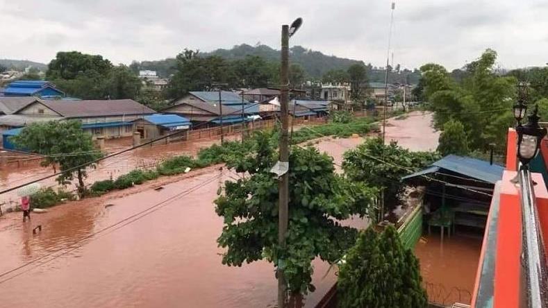缅甸掸邦城市皎脉遭遇山洪