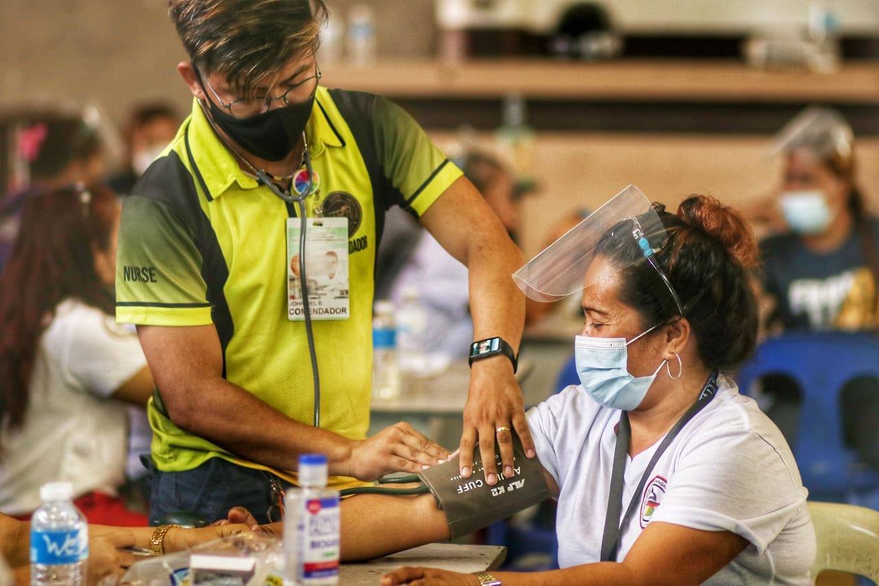 菲律宾新增新冠肺炎确诊病例3083例 累计确诊1179812例