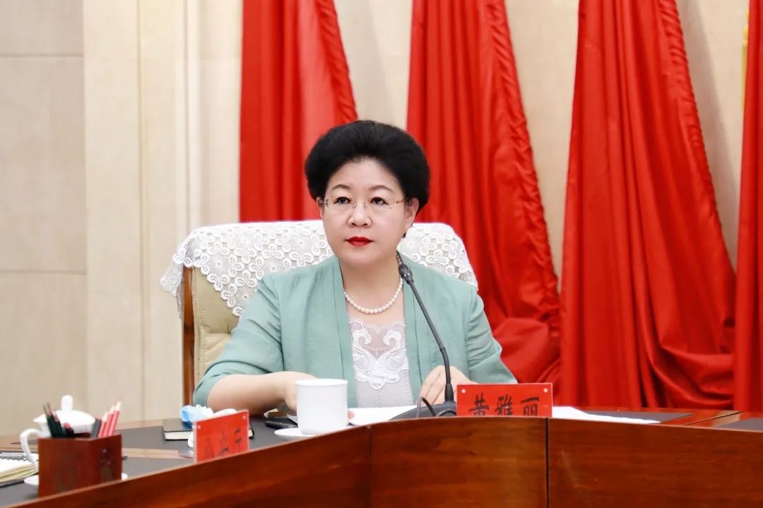 郑宏范在全区高考组考工作督导视频会议上强调精心组织保障实现平安